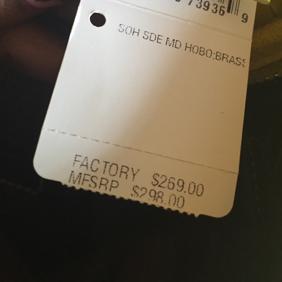 New Coach Hobo Bag - Picture 3 of 10