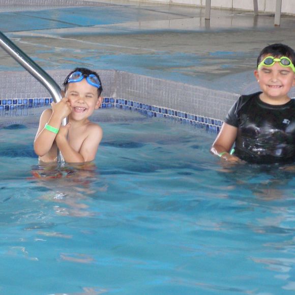 Meet your Posher, Donna