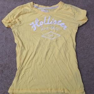 Hollister yellow tee