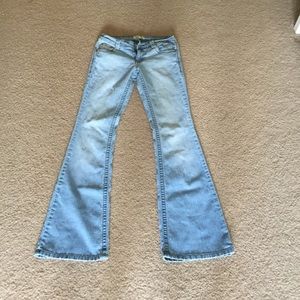 Light flare jeans