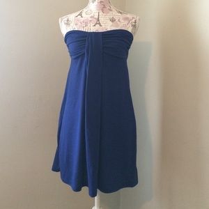 Strapless navy blue dress