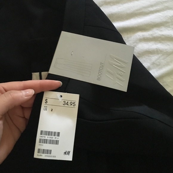 H&M black dress pants - Picture 2 of 3