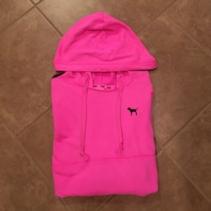 VICTORIA SECRET TOP W/ HOOD