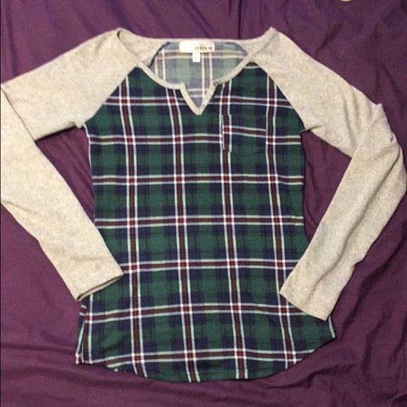 Green Plaid Baseball Tee