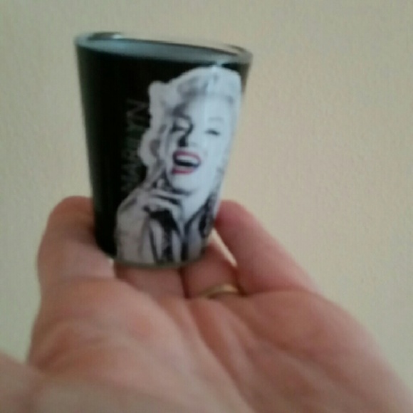 Marilyn Monroe shot glass