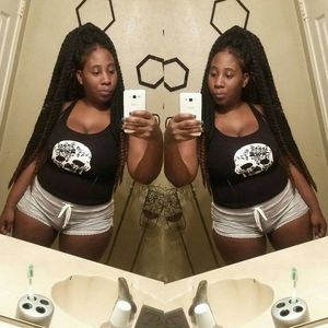 Meet your Posher, Freda