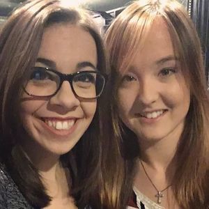 Meet your Posher, Elizabeth