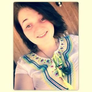 Meet your Posher, Danielle