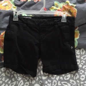 Hurley navy blue/black shorts