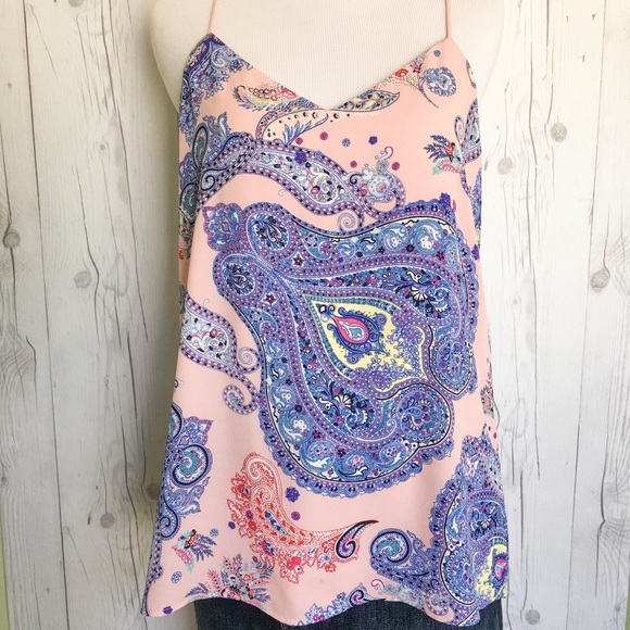 🚫SOLD in Bundle🚫Express Paisley Tank - Picture 2 of 4