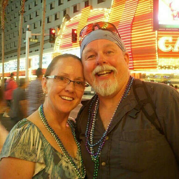 Meet your Posher, Dani - Picture 2 of 4