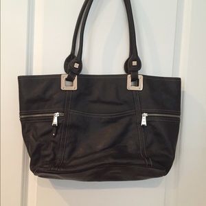 Black leather tote