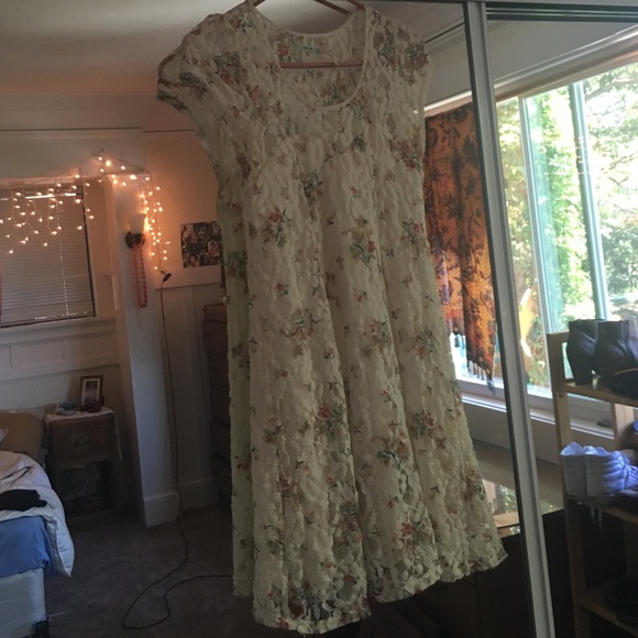 Mini flowered dress