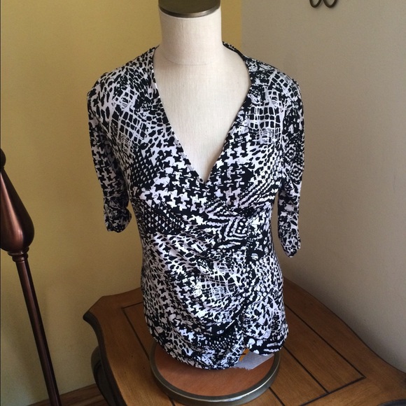 Style & Co black & white stretch blouse.