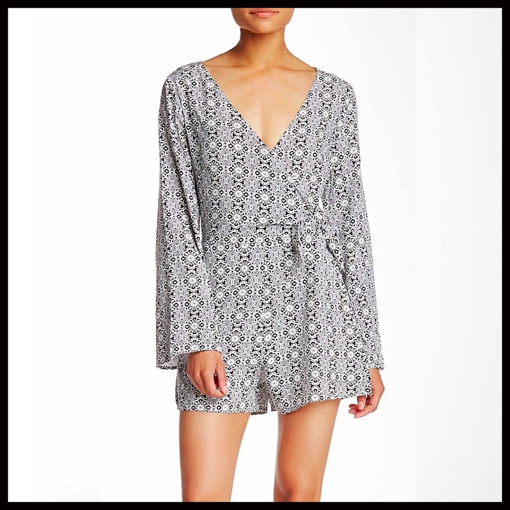 ROMPER Retro Boho Print Romper - Picture 5 of 7