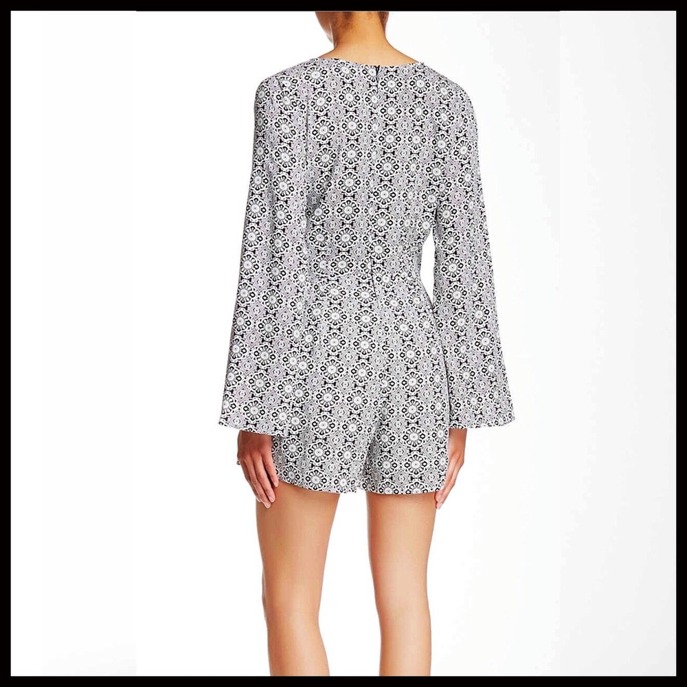 ROMPER Retro Boho Print Romper - Picture 6 of 7