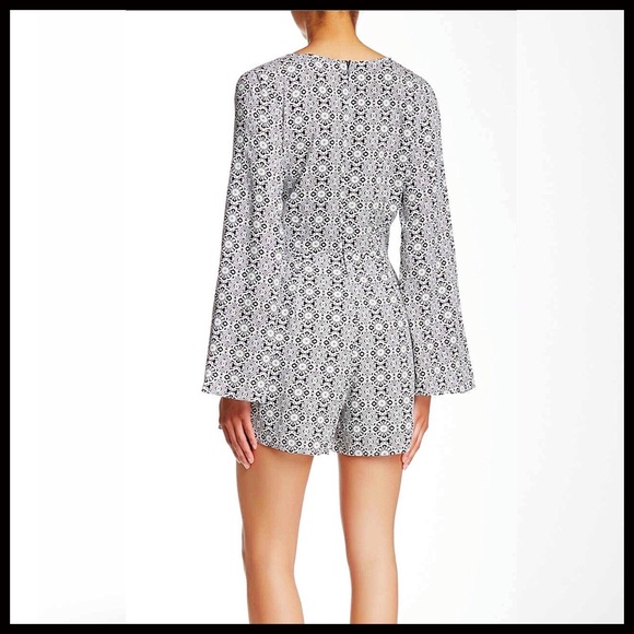 ROMPER Retro Boho Print Romper - Picture 6 of 7