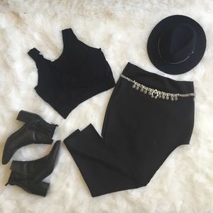 Foreign exchange asymmetrical skirt