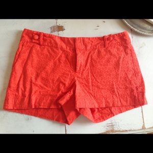 Banana republic - orange embroidered shorts