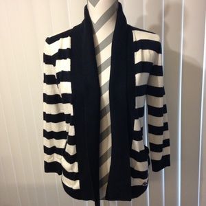 ⚡️SALE ⚡️ Striped cardigan
