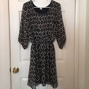 Casual patterned Black and Tan dress