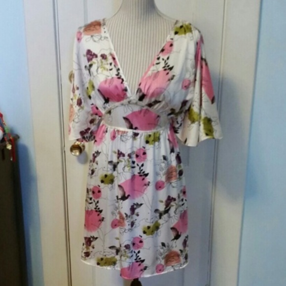 Floral Summer Dress kimono style sz 4
