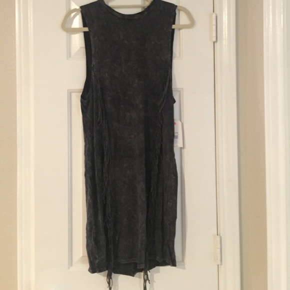 Billabong Fringe Fitted Dress. New with tags - Picture 1 of 2