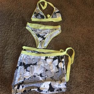 Burberry of London three piece swimming suit set