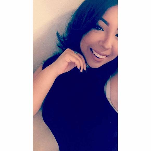 Meet your Posher, Andrea