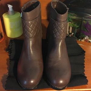 Vince Camuto boots