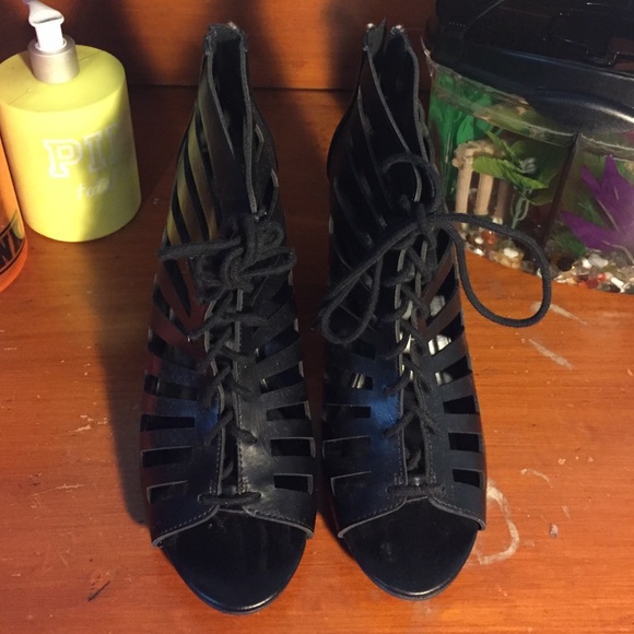 Black party heels