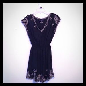 Black x Cream F21 Dress