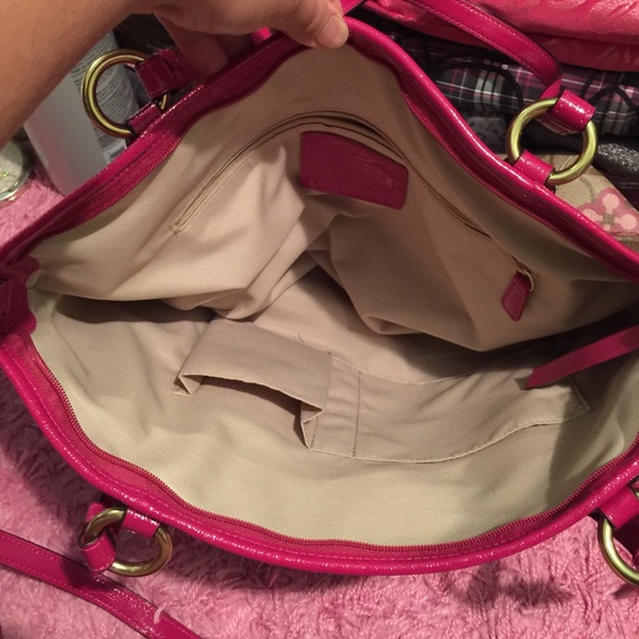 Coach Purse - Picture 4 of 4