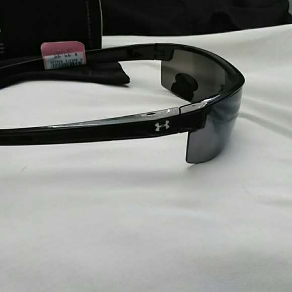 ***Sold***Under Armour sunglasses - Picture 3 of 3