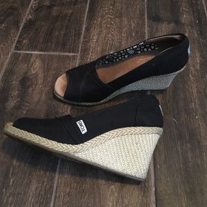 Black Wedged Toms. Excellent Condition!
