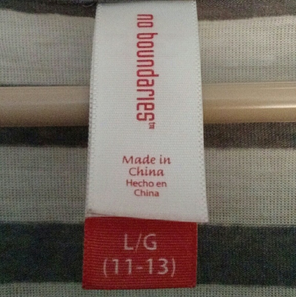 Gray and White Striped No Boundaries Ruffle Tee - Picture 4 of 4