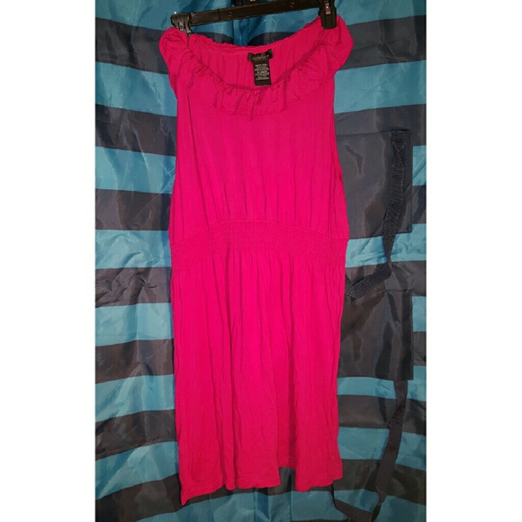 Summer dress - Picture 1 of 3