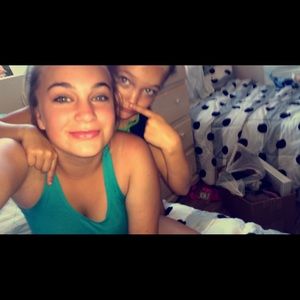 Meet your Posher, Katlyn