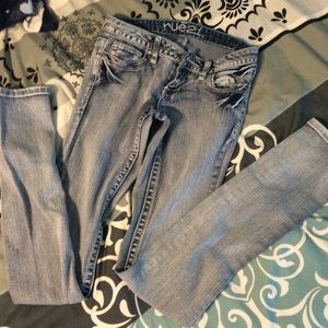Long low rise skinny jeans