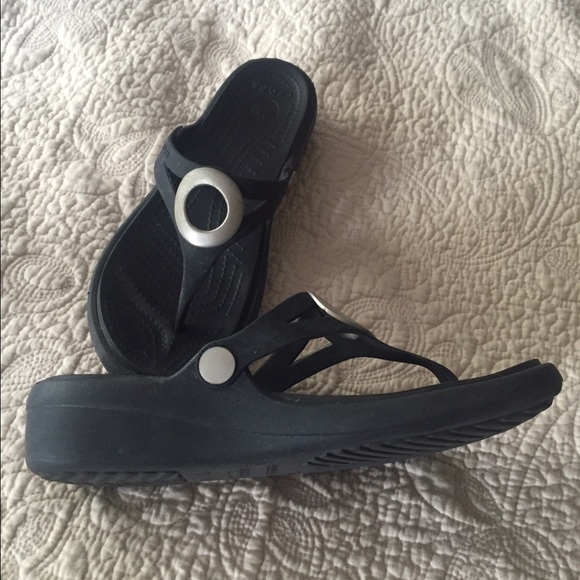 Crocs sandals - Picture 2 of 2