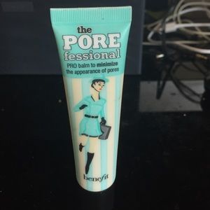 Benefit- The Pore fessional face primer .75fl oz