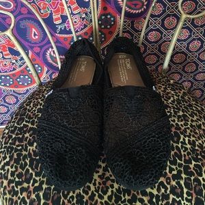 Black Lace Toms Shoes
