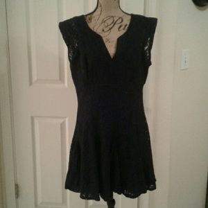 Bisou Bisou dark blue dress