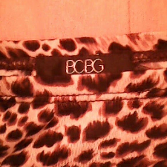 Leopard print pencil skirt with side split - Picture 3 of 4