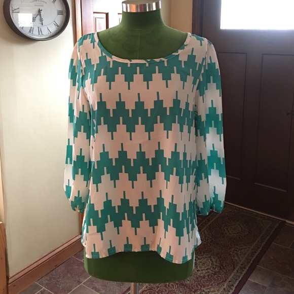 Francesca's Geometric Blouse