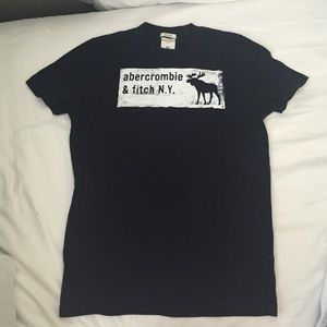 Abercrombie kids graphic tee