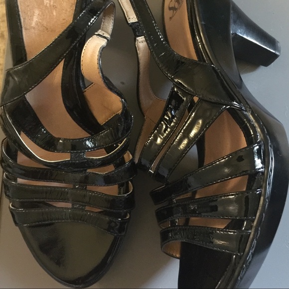 LAST CHANCE! Soft patient strappy heels, adorable! - Picture 2 of 4