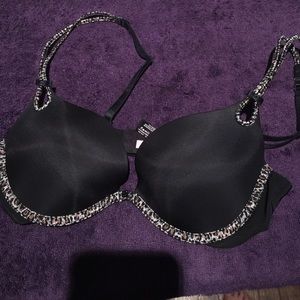 Victoria Secrets Bra