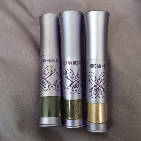 Accessories - Urban decay pigment eyeshadows