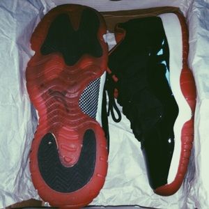 Jordan 11 breds low top